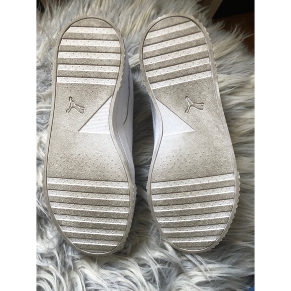 PUMA WHITE SOFT FOAM SNEAKERS - Picture 4 of 9